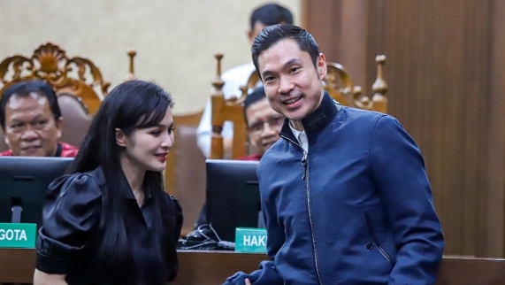 Hal Meringankan Harvey Moeis Suami Sandra Dewi Korupsi Rp300 T Hnaya Divonis 6,5 Tahun: Sopan, Punya Tanggungan Keluarga