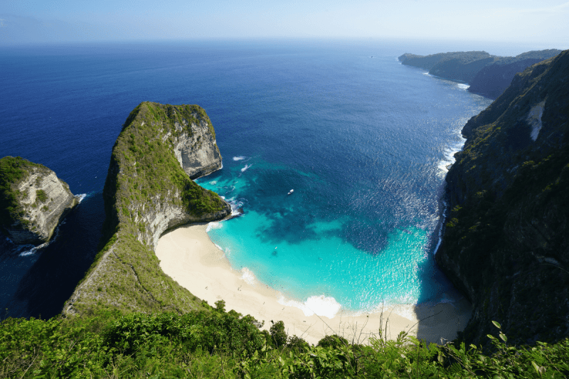 best places in indonesia for families f5118e6cc